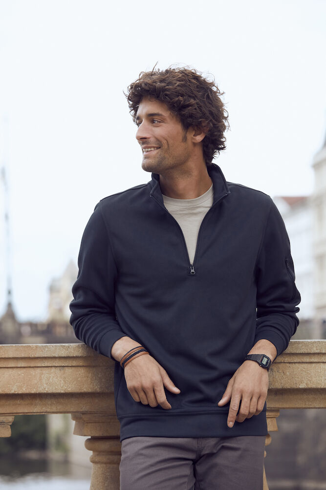 Basic Active Half Zip