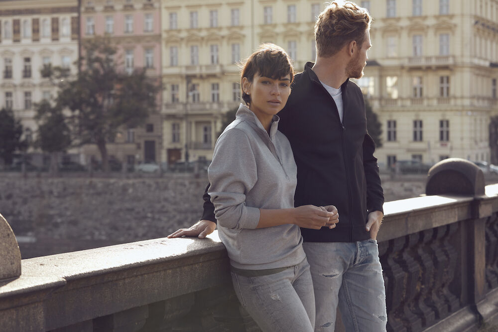 Basic Active Half Zip