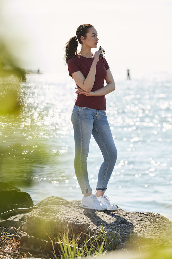 New Classic-T maanläheiset värit ladies